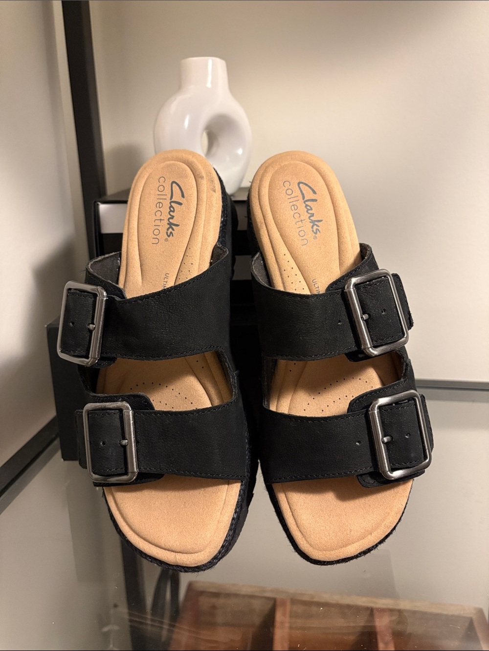 Like New! Clarks Lana slide, size 5, adjustable Double-Buckle Comfort